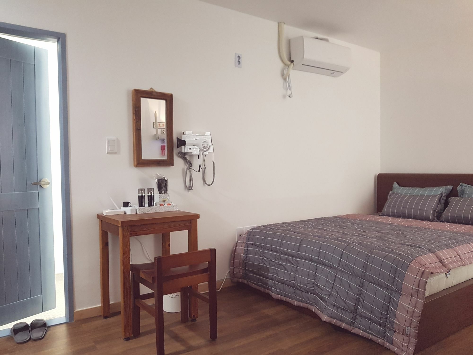For You Hostel Йосу Екстериор снимка