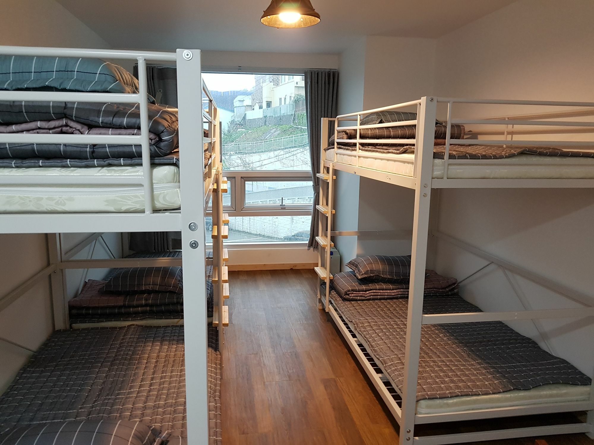 For You Hostel Йосу Екстериор снимка